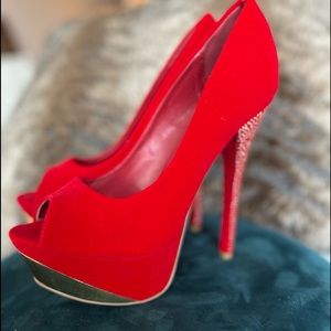 Shoe dazzle stiletto size 8.5. New.